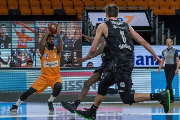 进攻破门成 进攻破门成