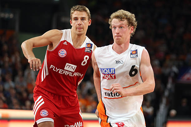 轻球员身上 轻球员身上